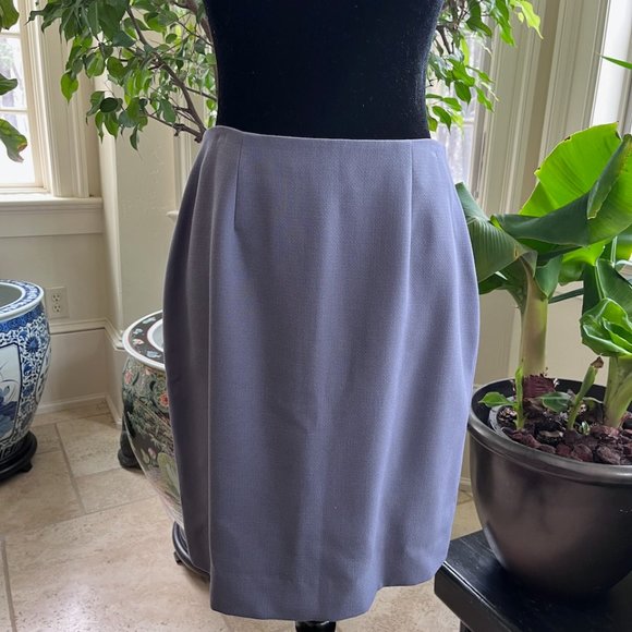 STUNNING! Vintage Chetta B Suit with Mink Cuffs - Picture 5 of 5